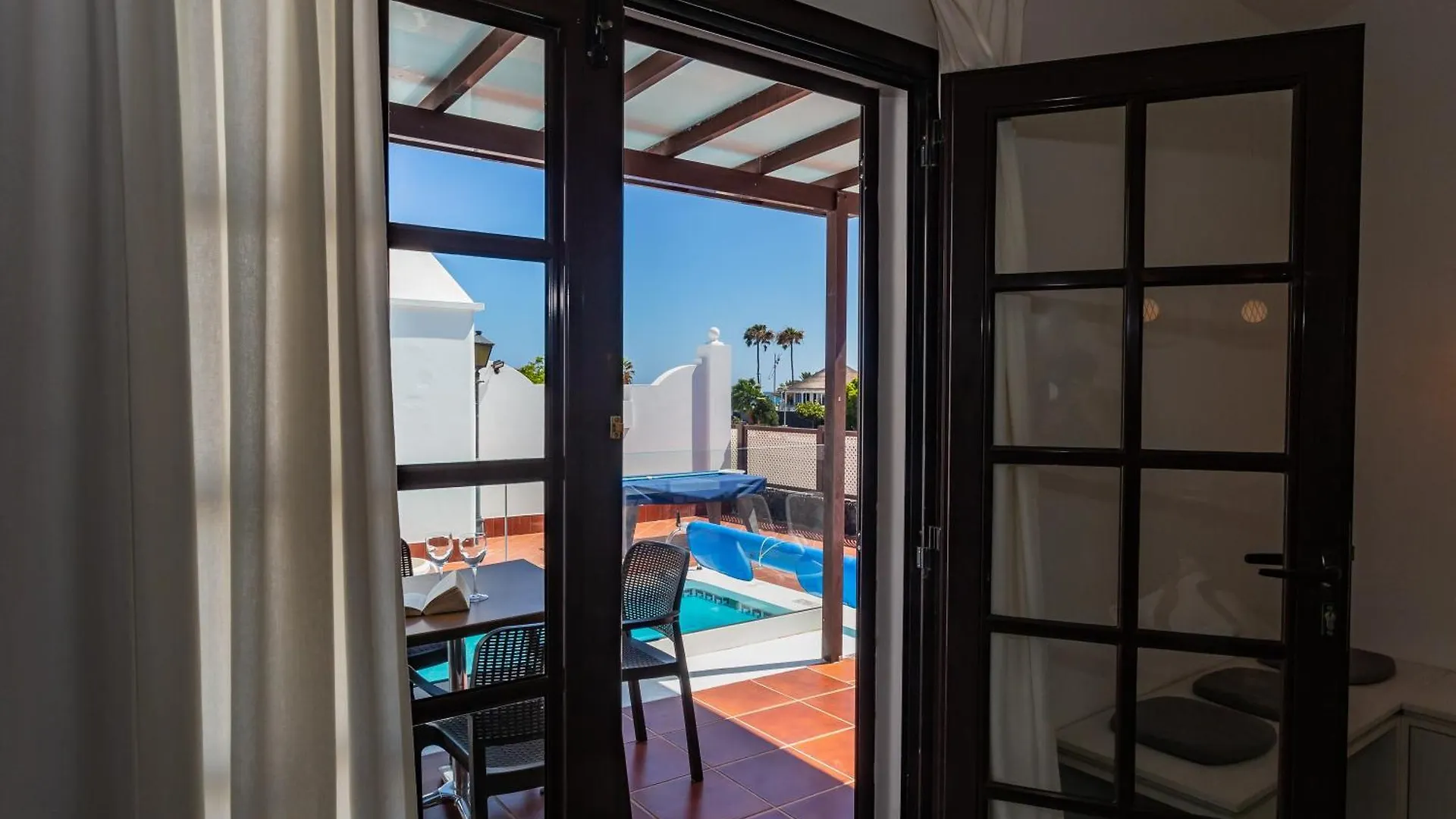 Villa Tara Tías